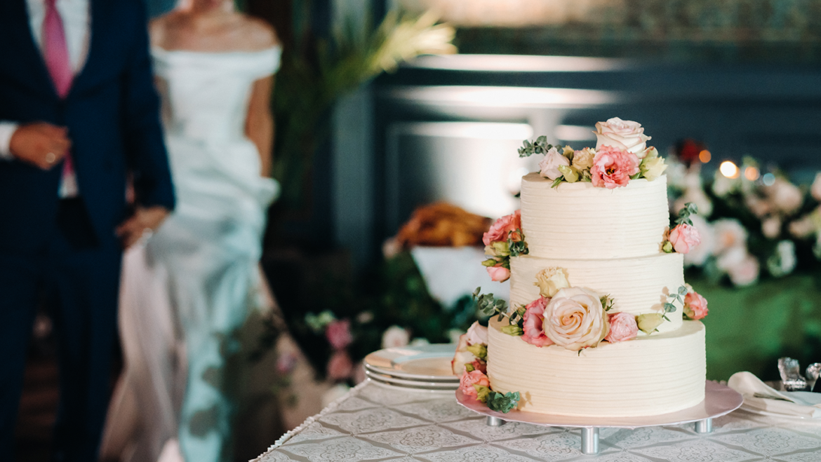 Say “I Do” to the Cake of Your Dreams